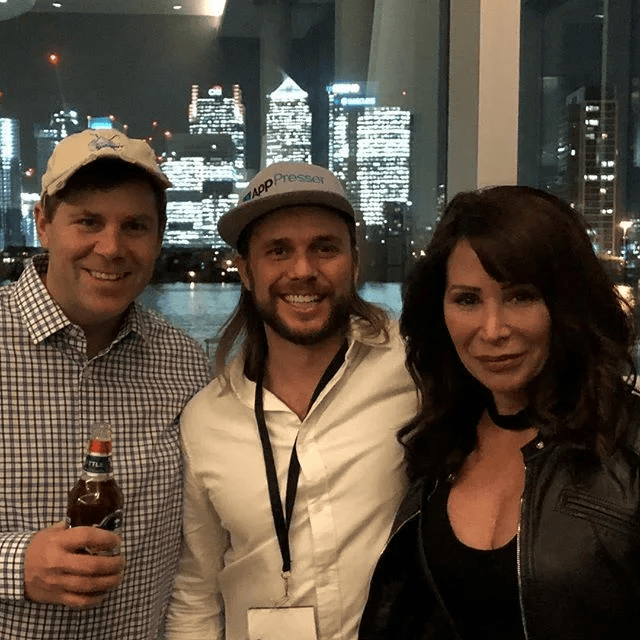Brian Messenlehner with attendees at Affiliate Summit Europe 2018